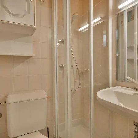 Duplex 6 Pers. A Avec Wifi, Parking, Proche Centre Et Remontees - Fr-1-684-39 Apartment Morzine